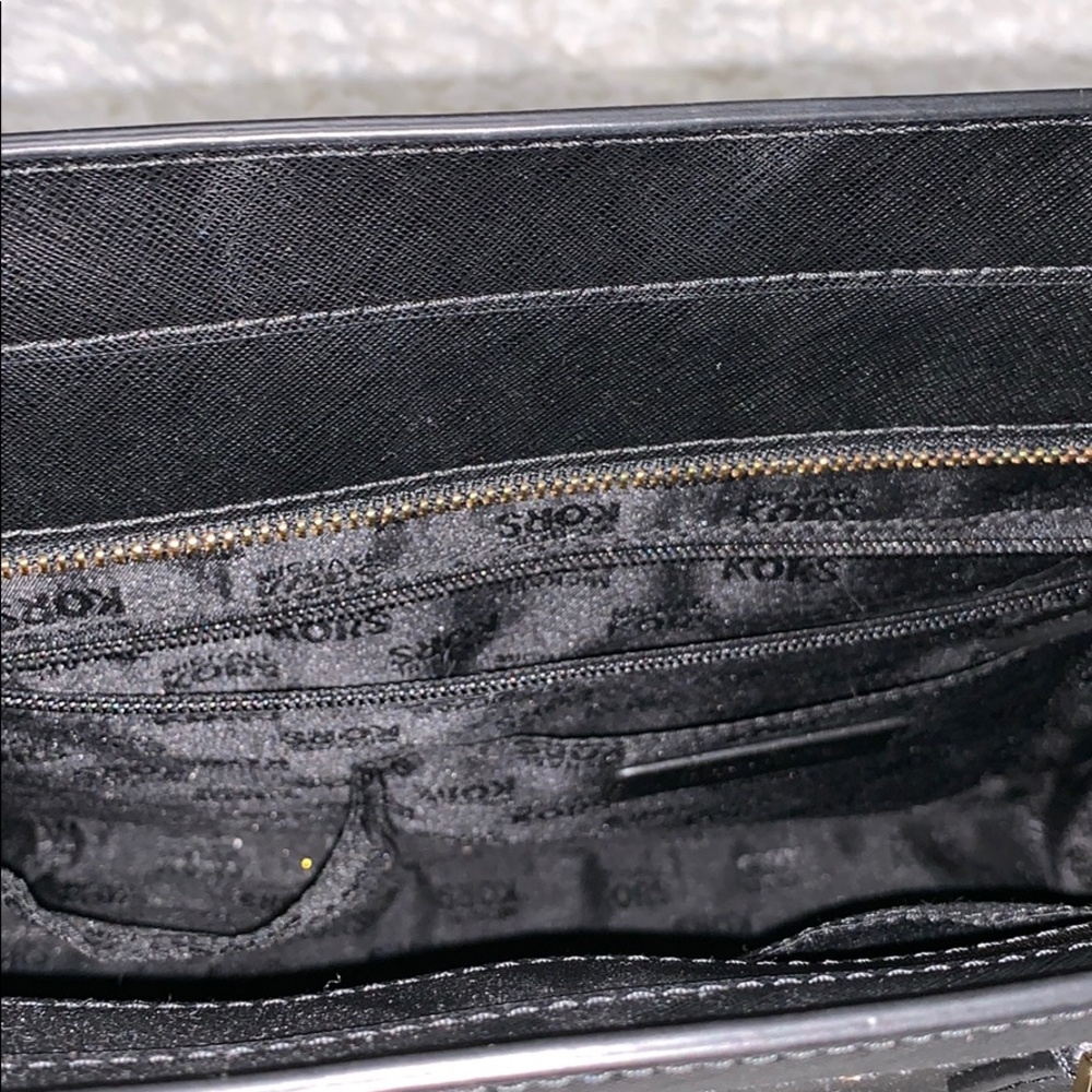 Purse - Picture 5 of 5